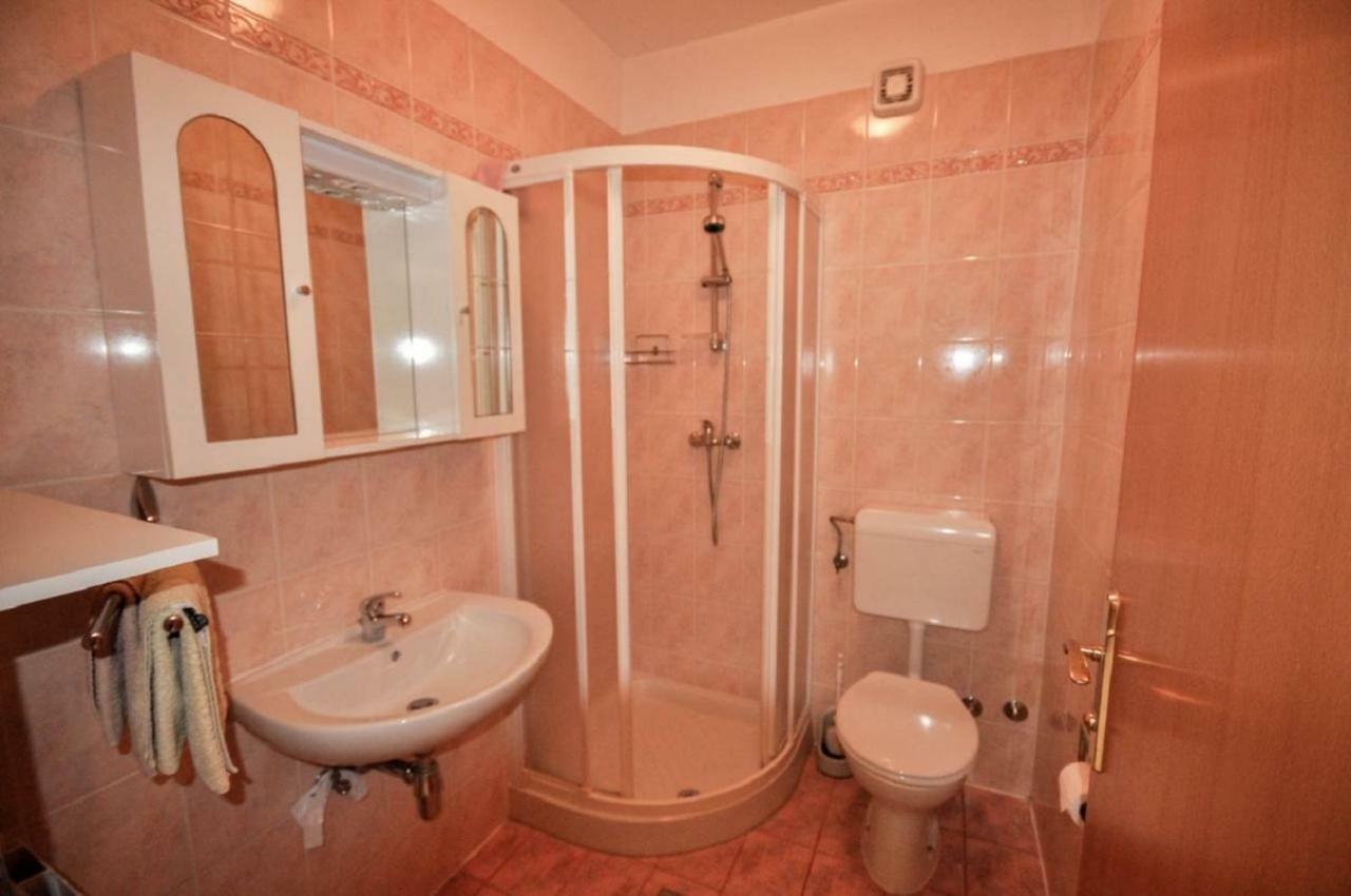 Ana M Apartments Novigrad  Zewnętrze zdjęcie