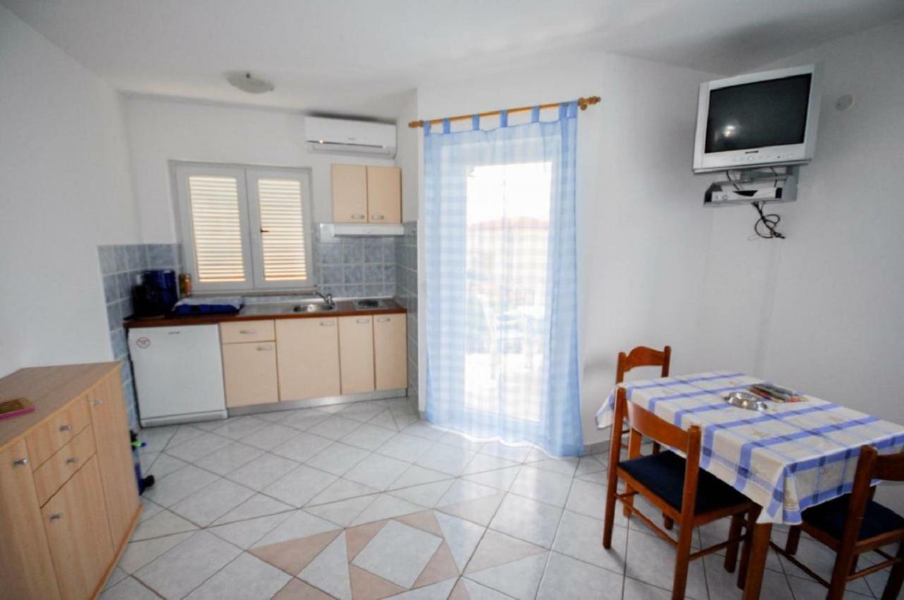 Ana M Apartments Novigrad  Zewnętrze zdjęcie